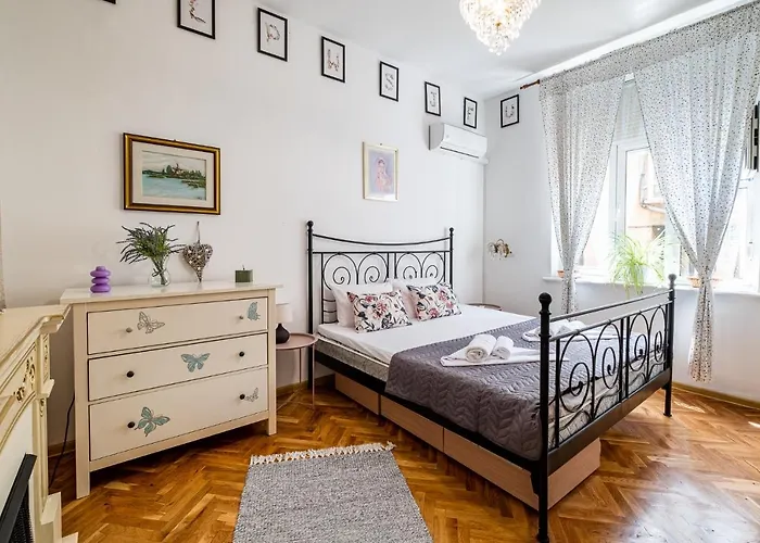 Aristocratic 2bdrm * فارنا