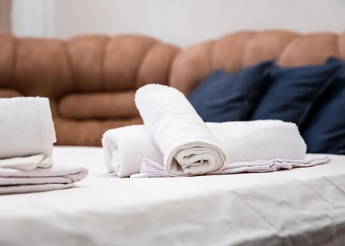 Aristocratic 2bdrm فارنا