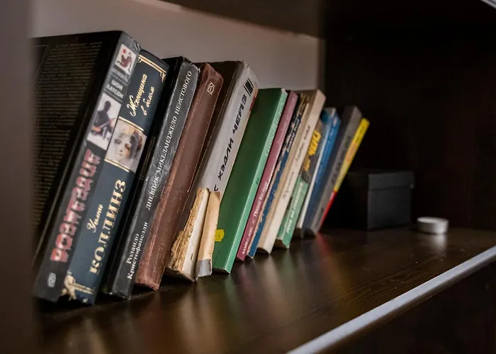 Aristocratic 2bdrm *