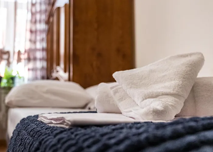 شقة Aristocratic 2bdrm فارنا