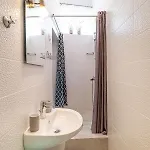 Aristocratic 2bdrm *
