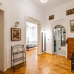 Aristocratic 2bdrm * Varna