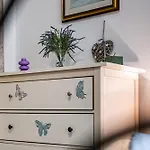 Aristocratic 2bdrm Appartement
