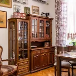 Aristocratic 2bdrm Appartement