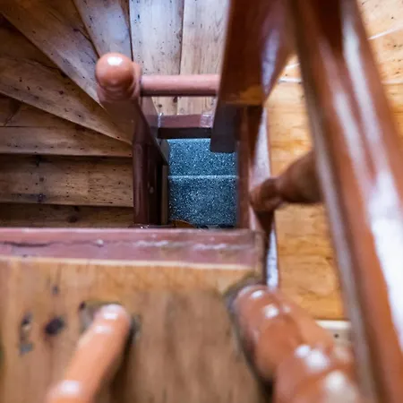 Апартамент Aristocratic 2bdrm