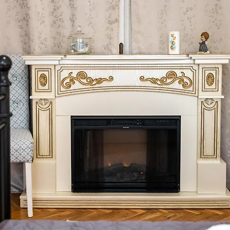 Aristocratic 2bdrm Варна