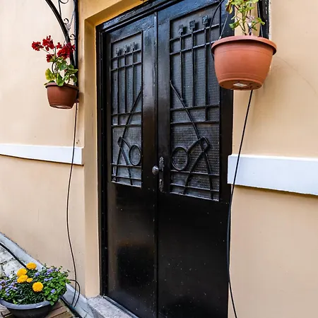 Aristocratic 2bdrm דירה *