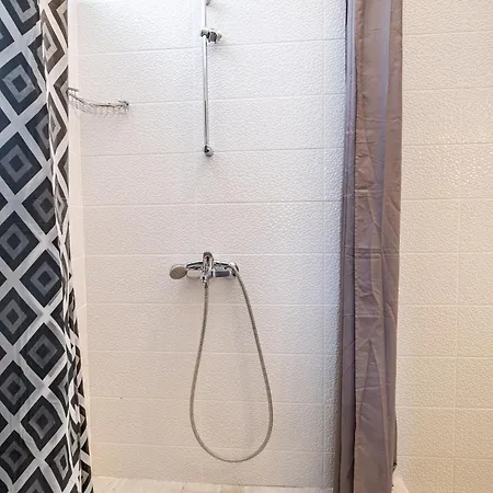 Aristocratic 2bdrm * Варна