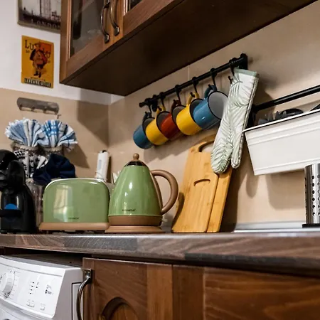 Aristocratic 2bdrm Варна