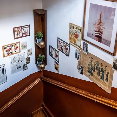 Aristocratic 2bdrm Апартамент